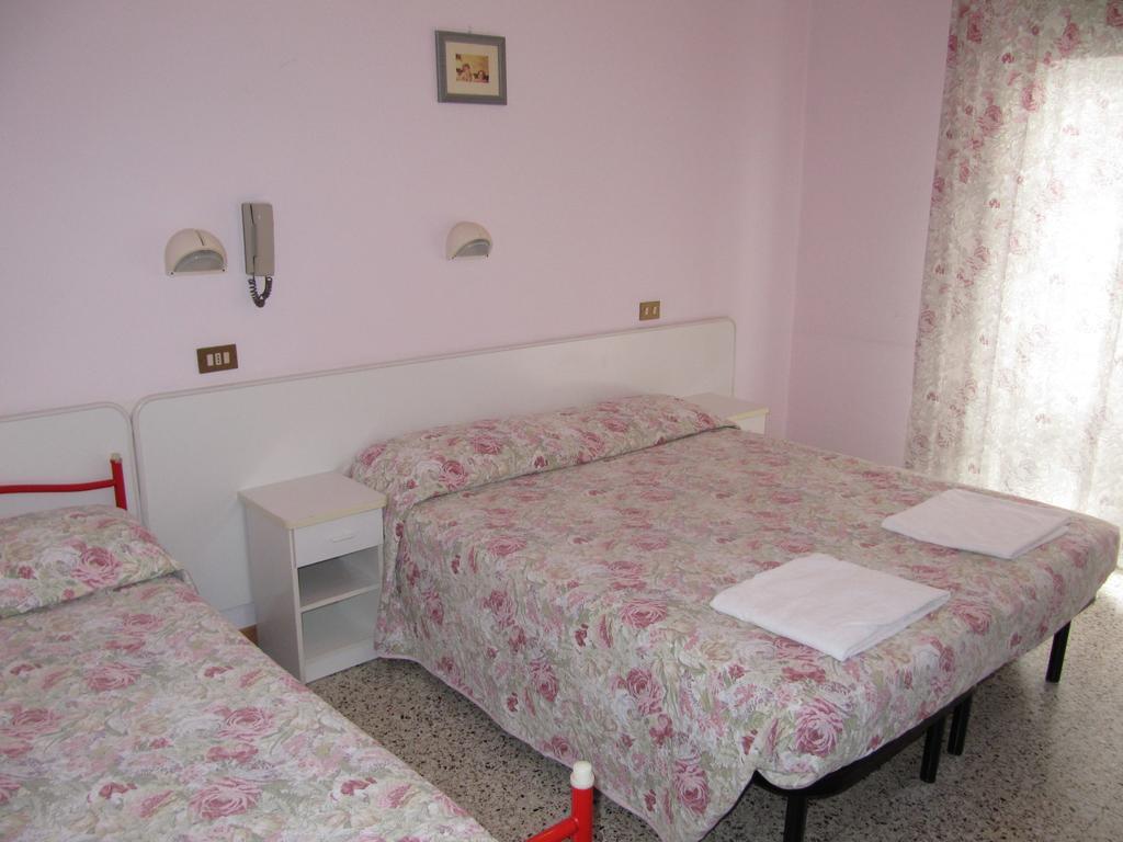 Hotel Villa Donati Viserbella di Rimini Eksteriør billede